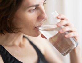 Effective Ways to Stay Hydrated during Workouts